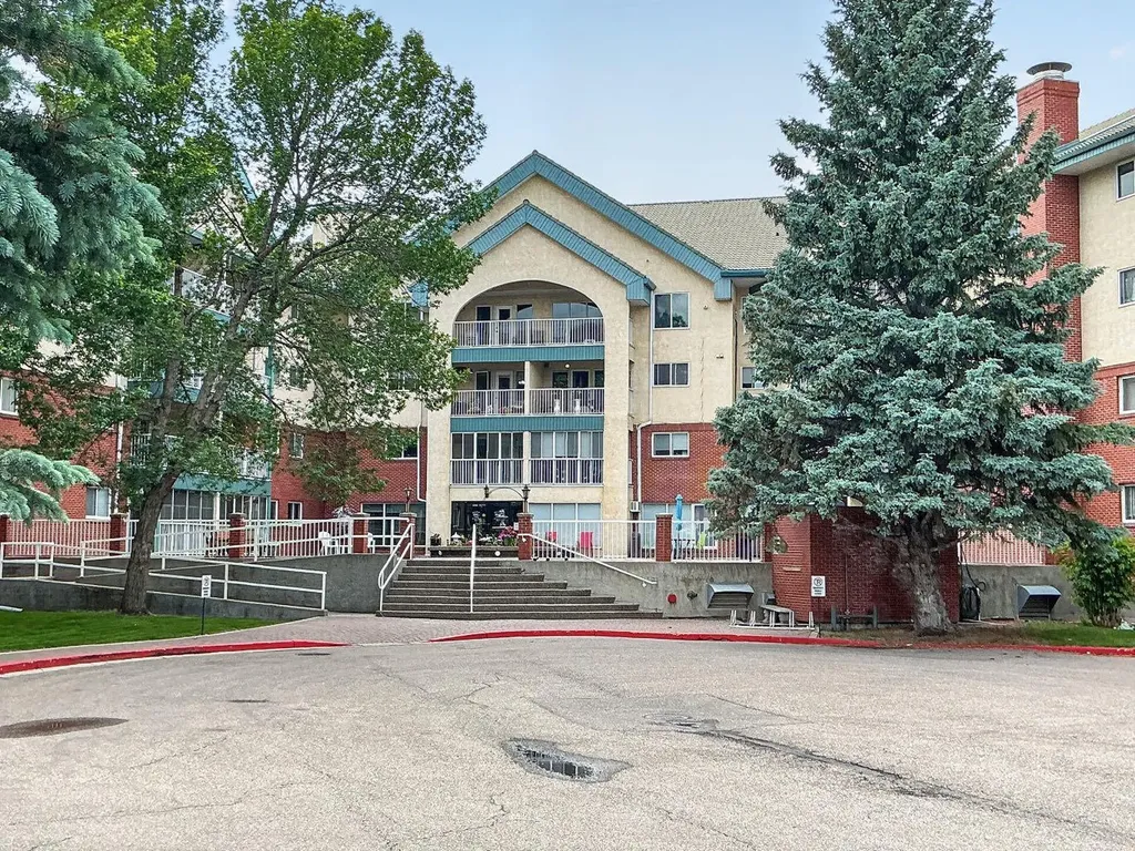 20 3 Street S Lethbridge AB T1J 4P1