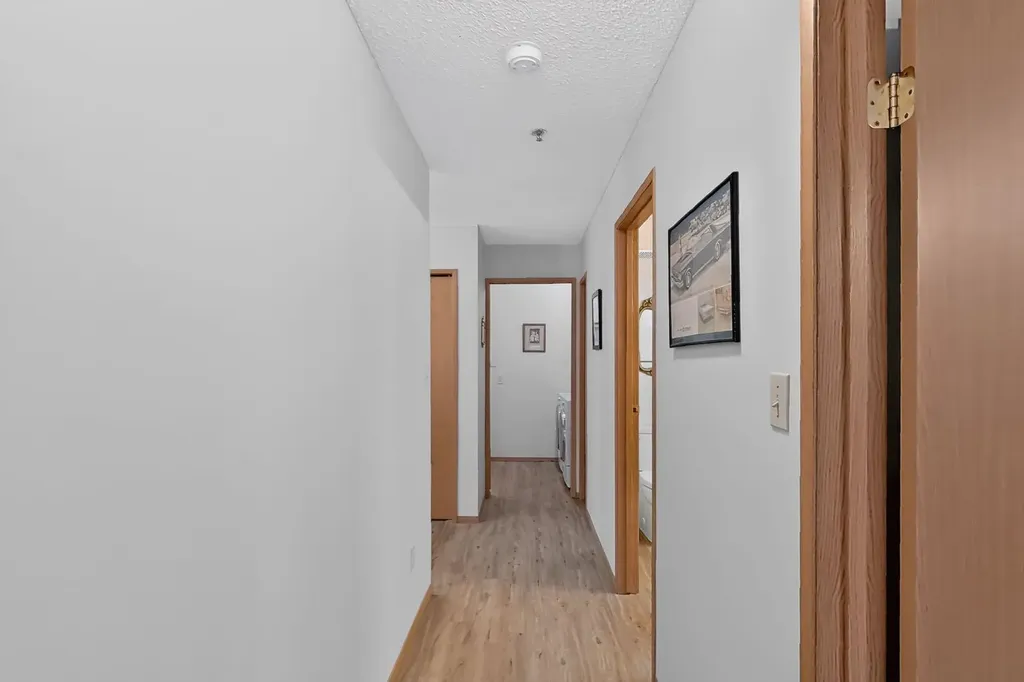 20 3 Street S Lethbridge AB T1J 4P1