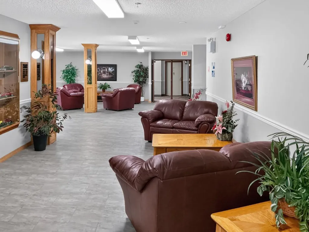 20 3 Street S Lethbridge AB T1J 4P1