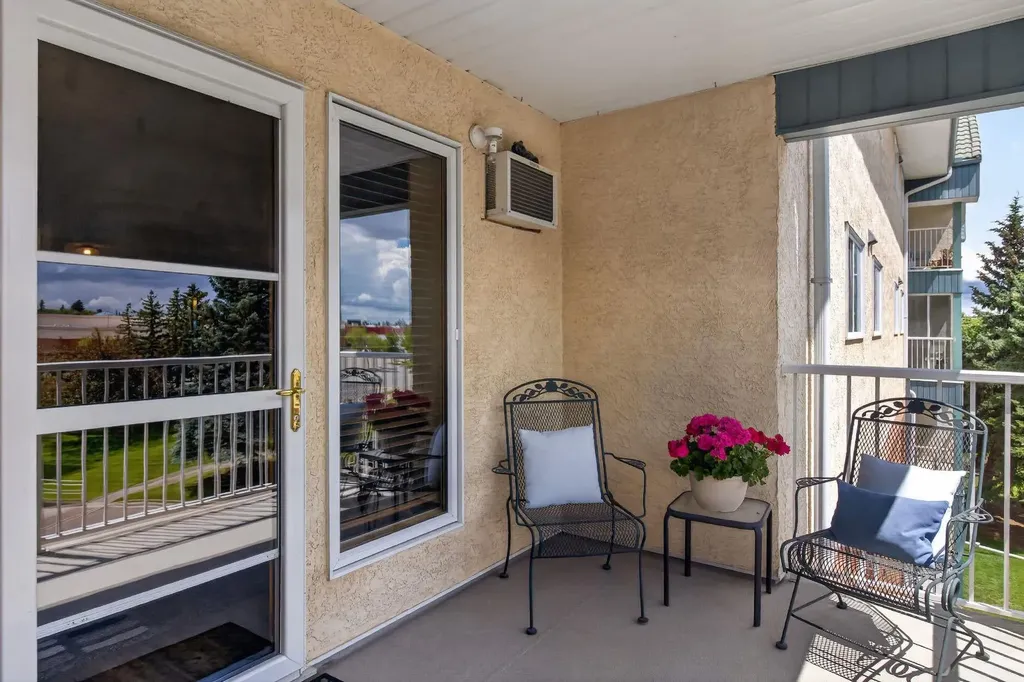 20 3 Street S Lethbridge AB T1J 4P1
