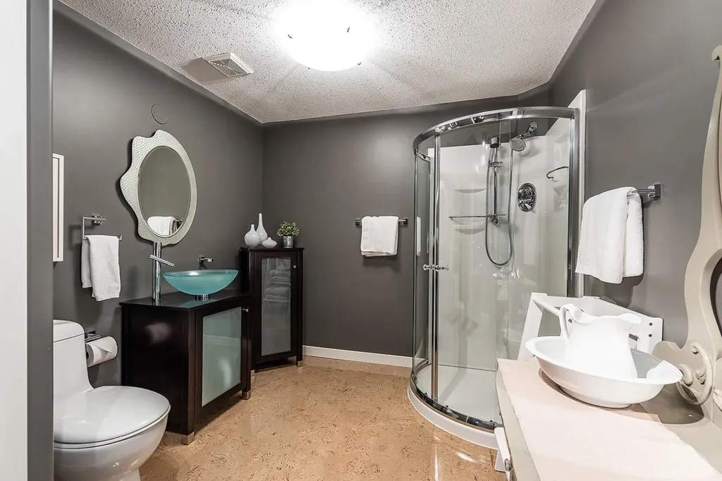 592 Hemingway Crescent NE Medicine Hat AB T1C1X4