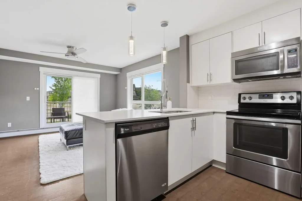 302 Skyview Ranch Drive NE Calgary AB T3N 0P5