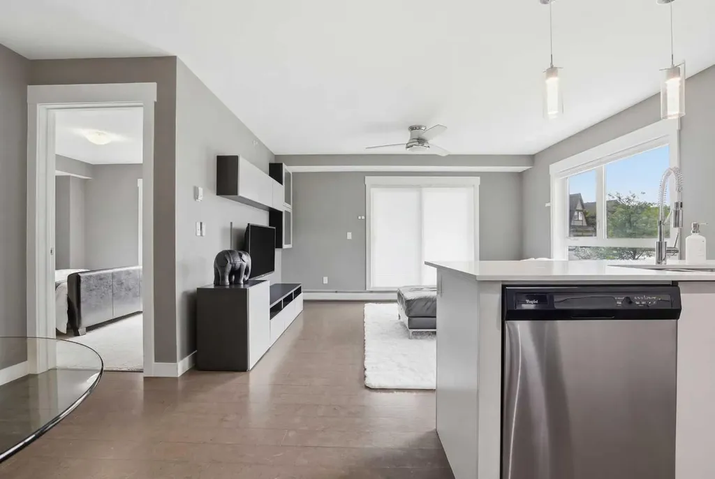 302 Skyview Ranch Drive NE Calgary AB T3N 0P5