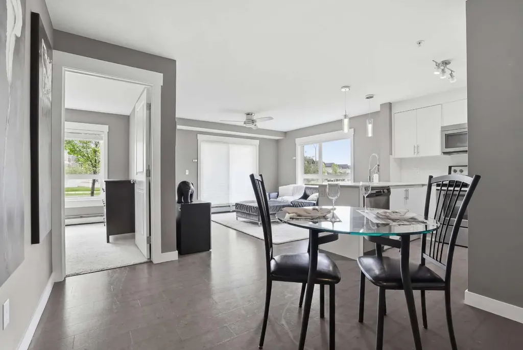 302 Skyview Ranch Drive NE Calgary AB T3N 0P5