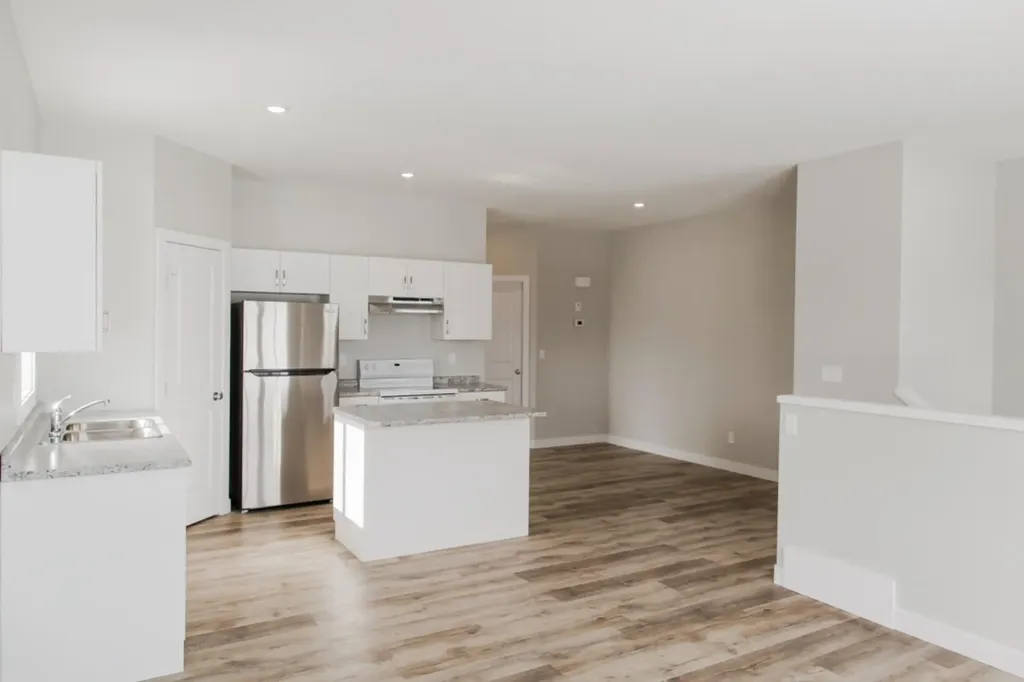 9825 96 Avenue Grande Prairie AB T8V0L8