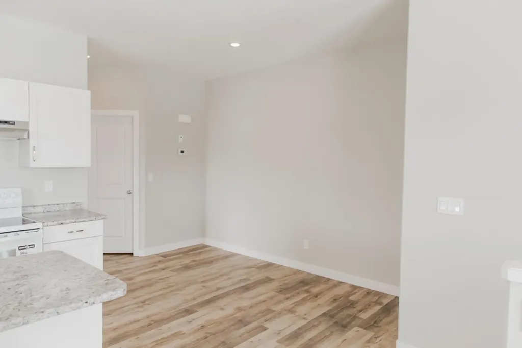 9825 96 Avenue Grande Prairie AB T8V0L8