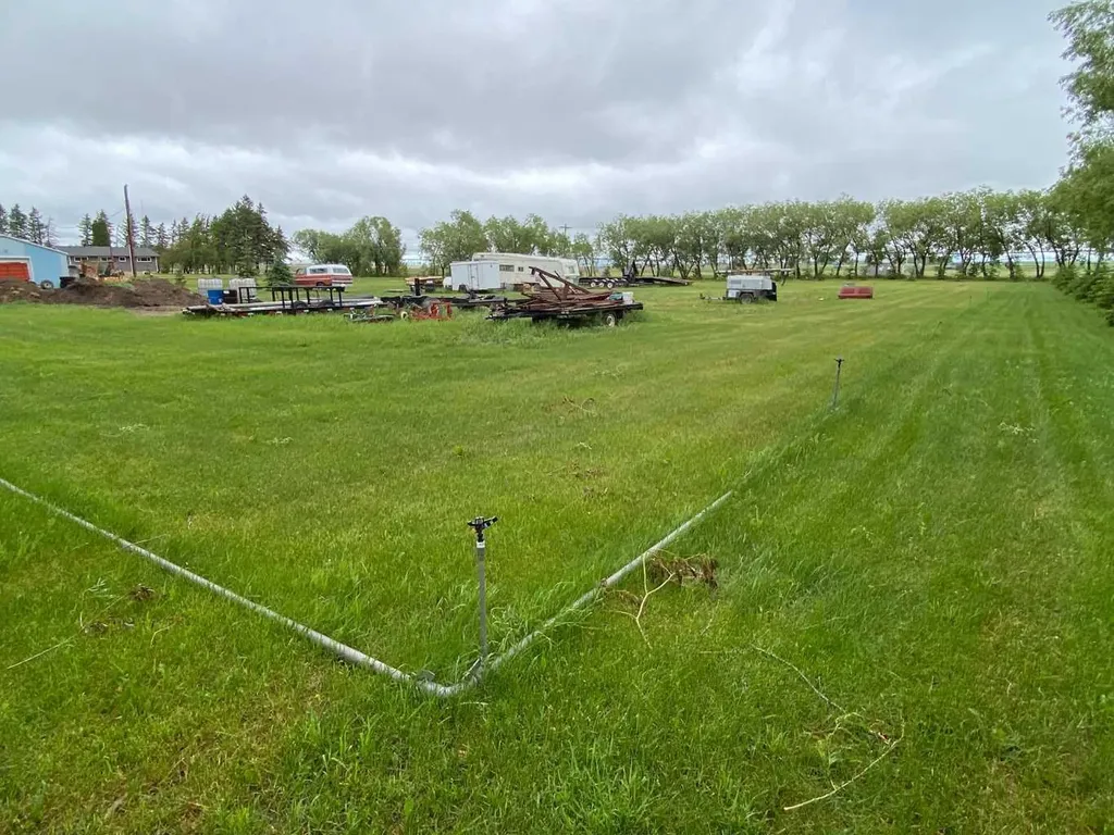 190080 140 Range Road Rural Newell County Of AB T1R 1B3