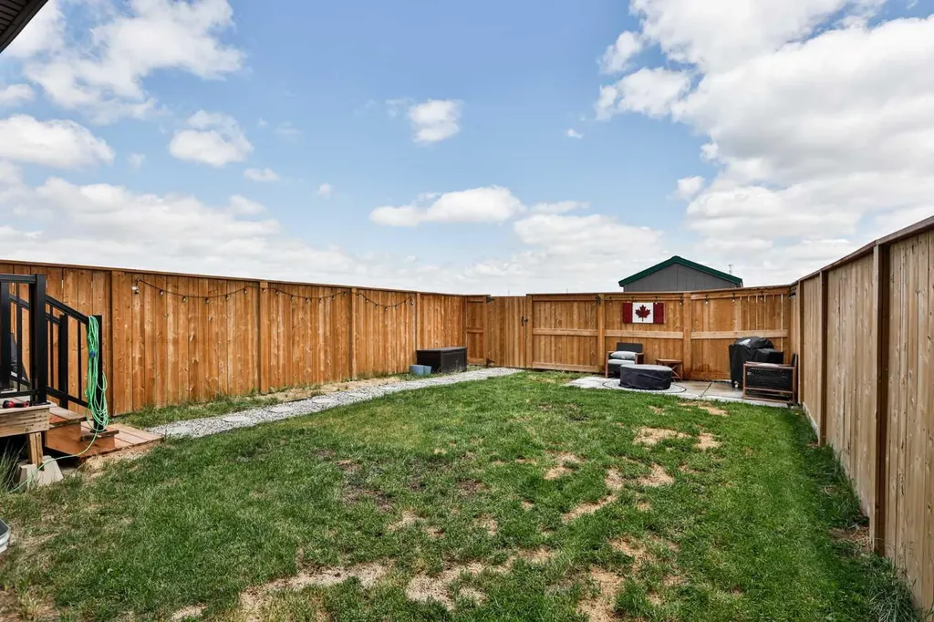 2729 47 Street S Lethbridge AB T1K 8J6