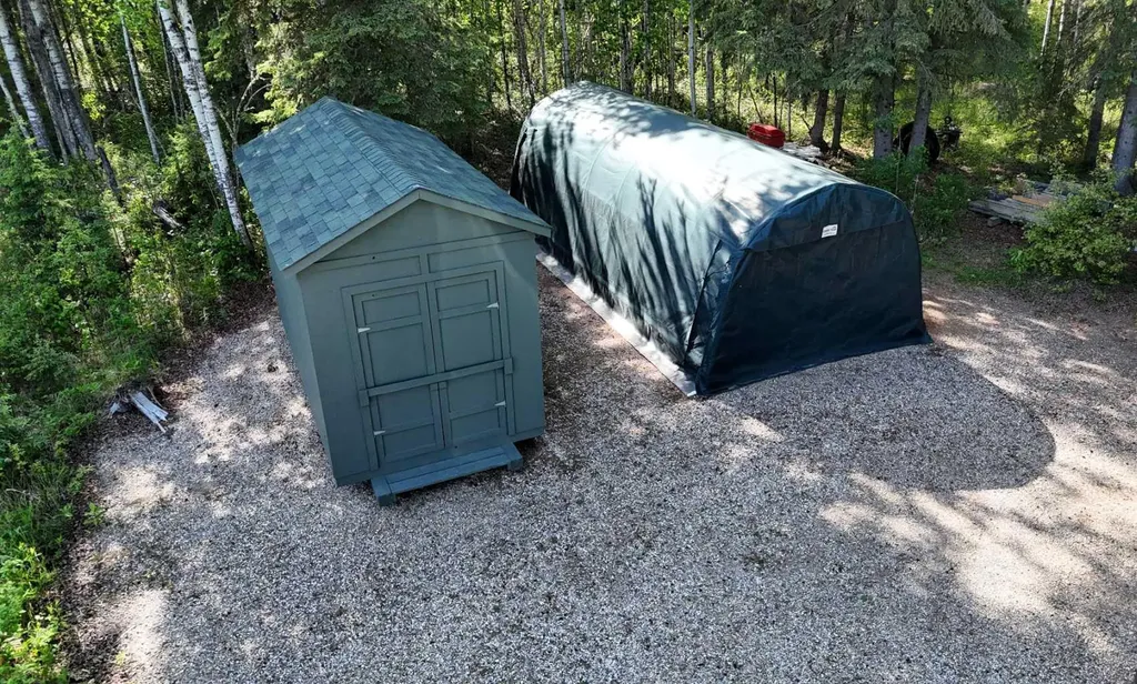 16203B Hwy 748 E Rural Yellowhead County AB T7E 3V6