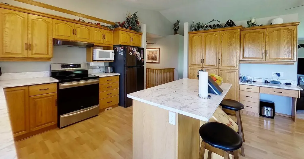 16203B Hwy 748 E Rural Yellowhead County AB T7E 3V6