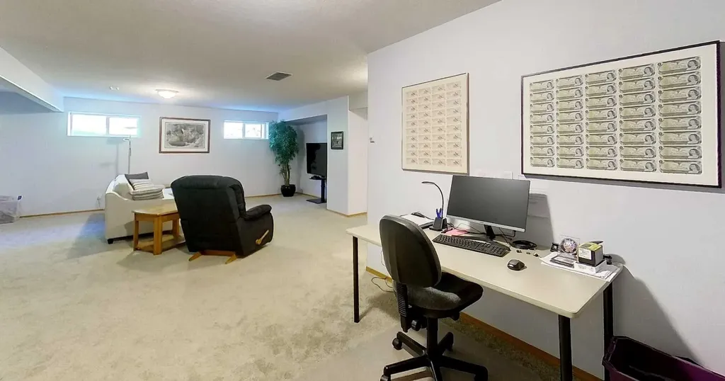 16203B Hwy 748 E Rural Yellowhead County AB T7E 3V6