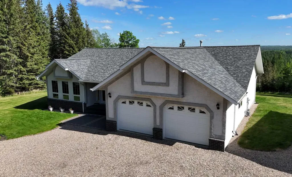 16203B Hwy 748 E Rural Yellowhead County AB T7E 3V6