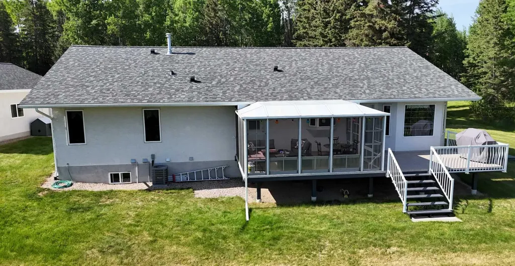 16203B Hwy 748 E Rural Yellowhead County AB T7E 3V6