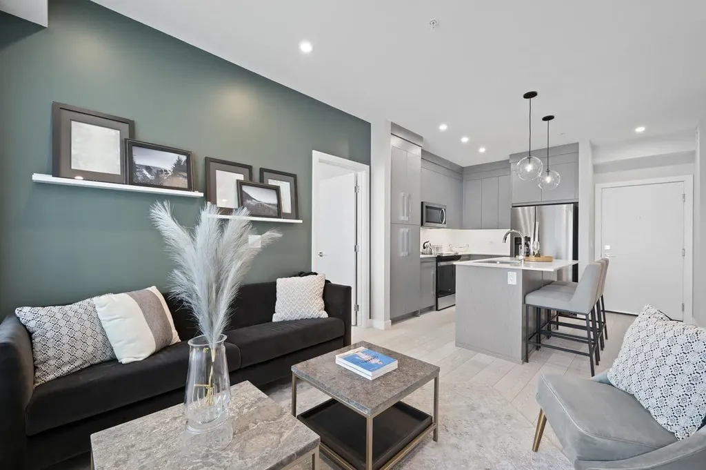 44 Skyview Parkway Calgary AB T3N2R8