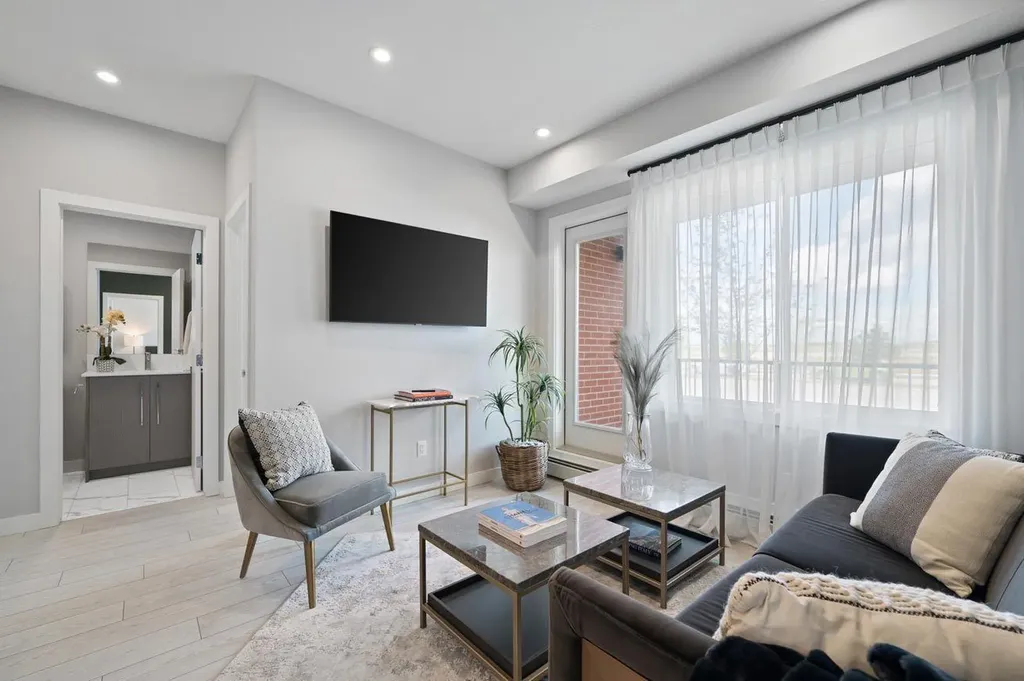 44 Skyview Parkway Calgary AB T3N2R8