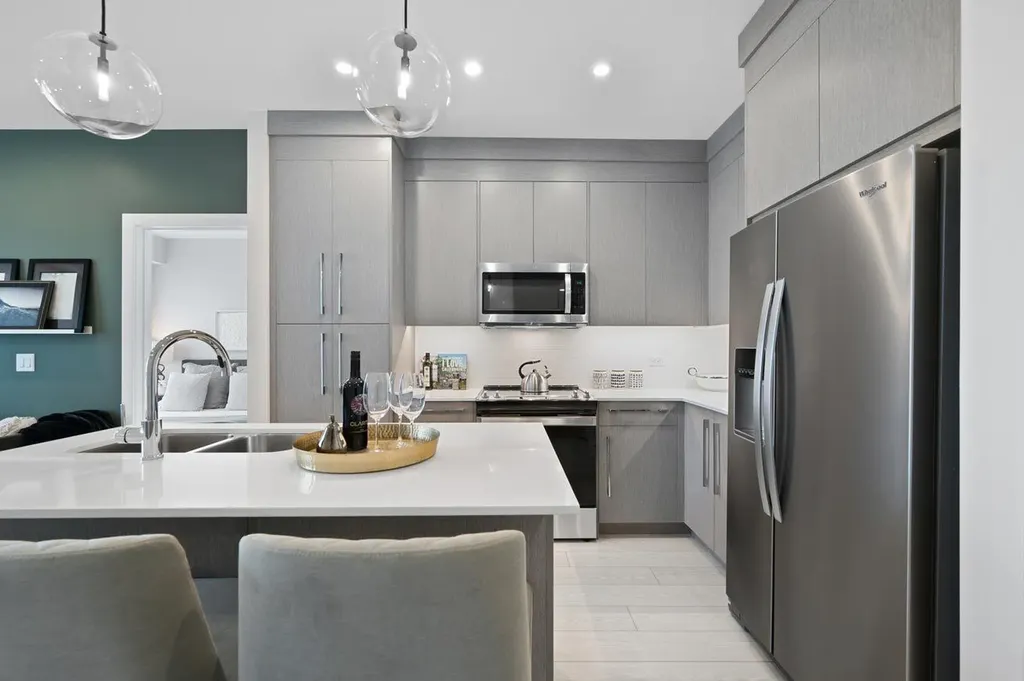 44 Skyview Parkway Calgary AB T3N2R8