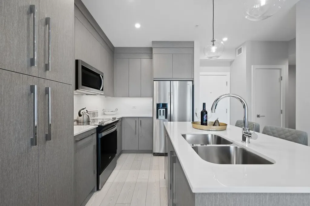 44 Skyview Parkway Calgary AB T3N2R8