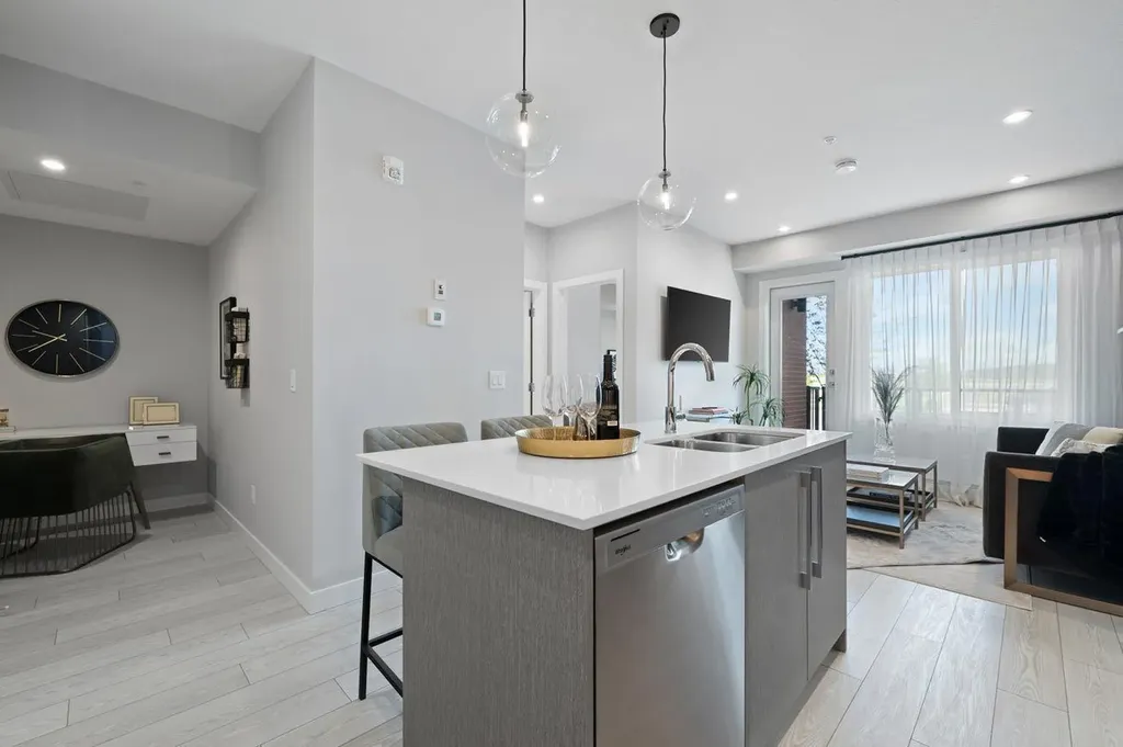 44 Skyview Parkway Calgary AB T3N2R8