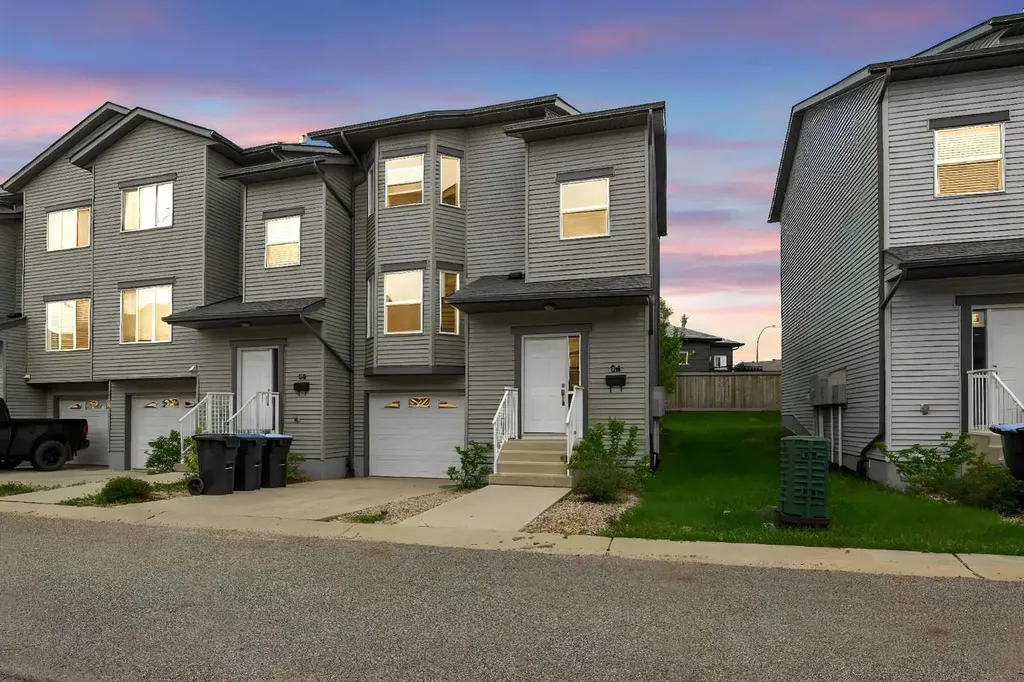 120 Warren Way Fort Mcmurray AB T9H 5J4