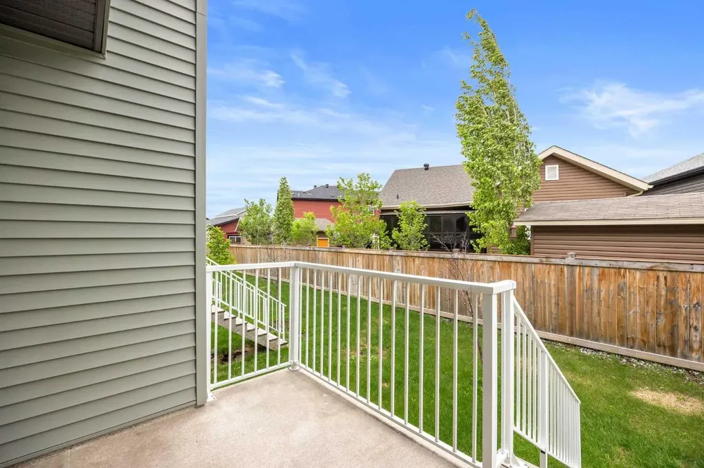 120 Warren Way Fort Mcmurray AB T9H 5J4