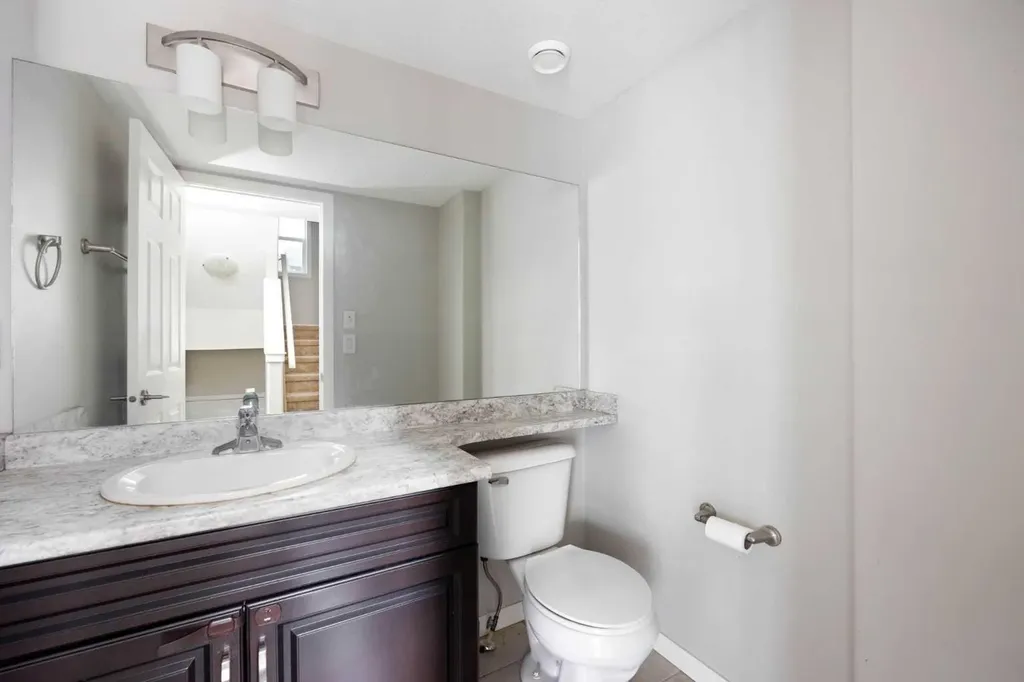 120 Warren Way Fort Mcmurray AB T9H 5J4