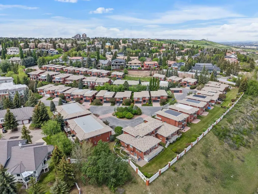 35 Prominence Path SW Calgary AB T3H2W7