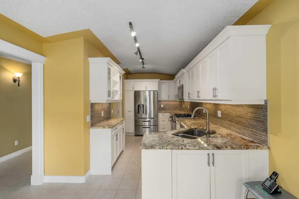 35 Prominence Path SW Calgary AB T3H2W7