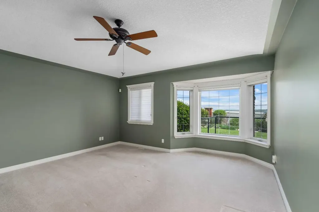 35 Prominence Path SW Calgary AB T3H2W7