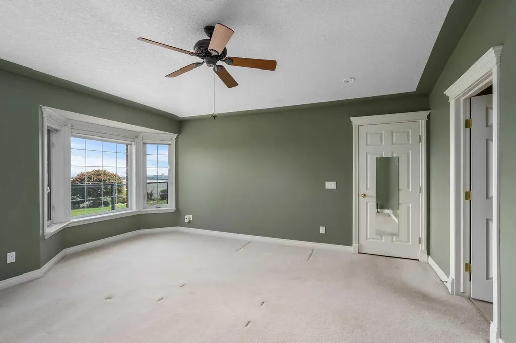 35 Prominence Path SW Calgary AB T3H2W7