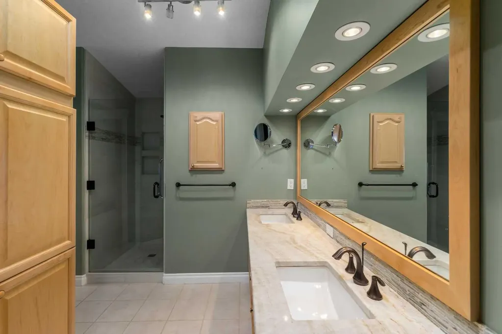 35 Prominence Path SW Calgary AB T3H2W7