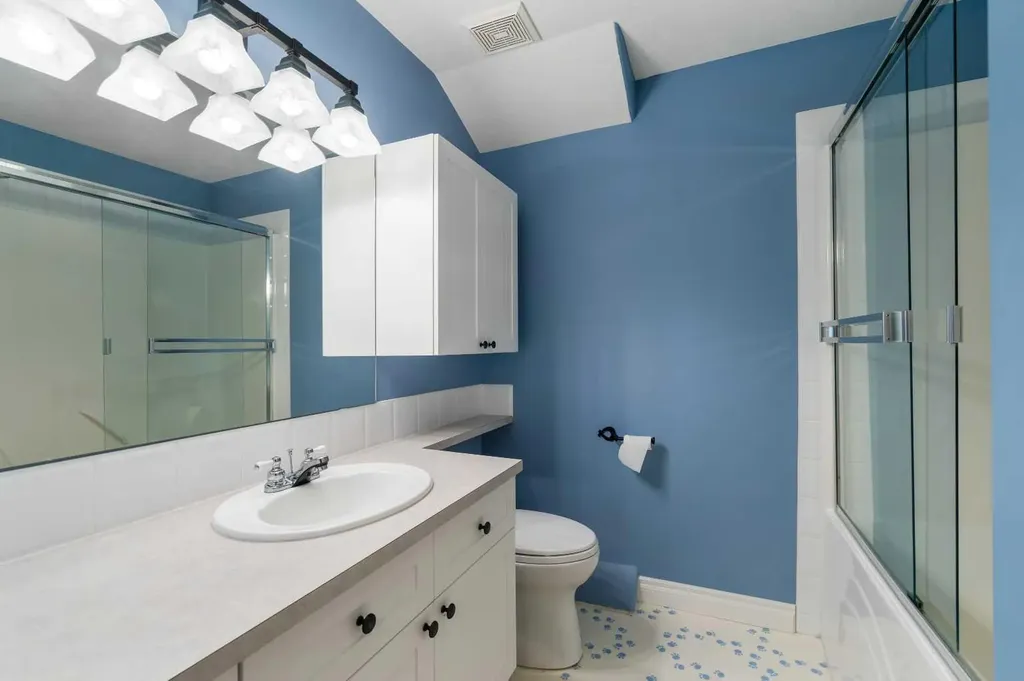 35 Prominence Path SW Calgary AB T3H2W7