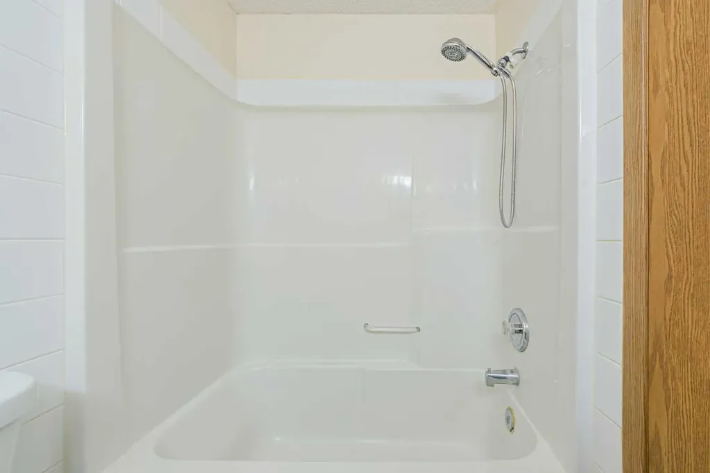 88 Country Hills Villas NW Calgary AB T3K 4S8