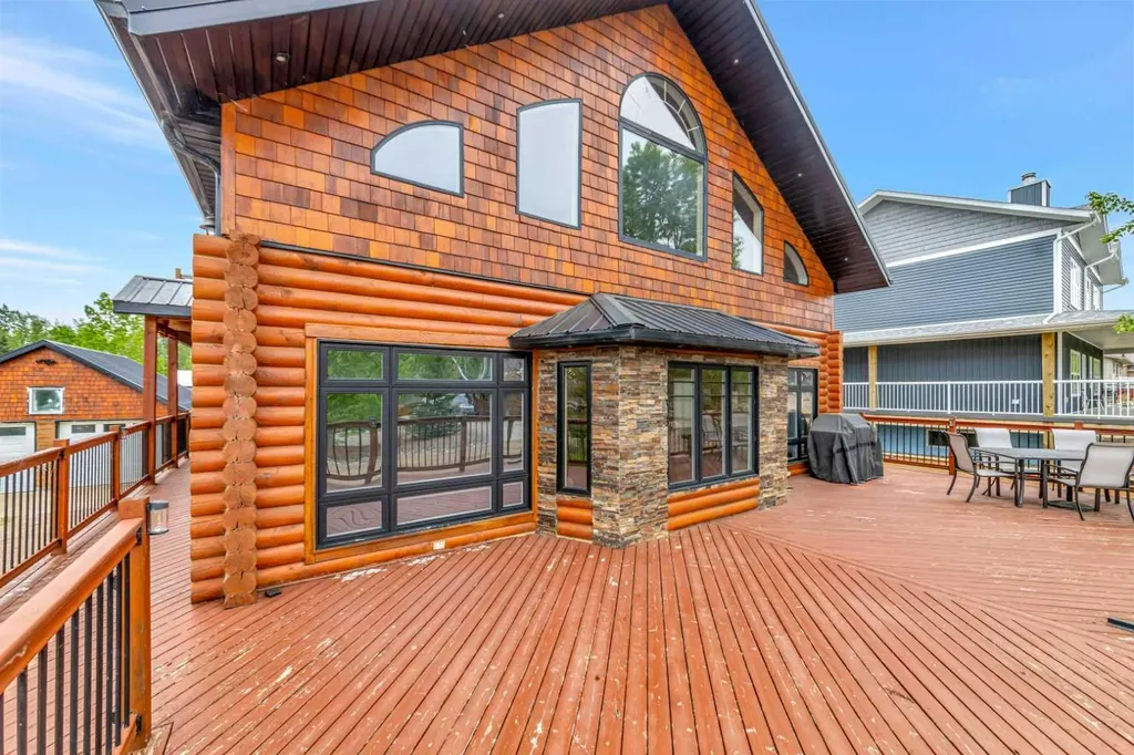 16 Lakeview Drive Lac Des Iles SK S0M 1A0