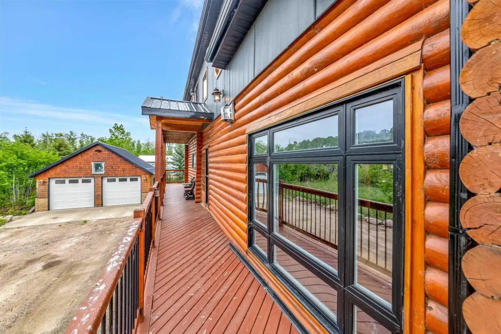 16 Lakeview Drive Lac Des Iles SK S0M 1A0