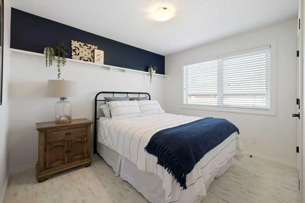 444 Montclair Place Rural Rocky View County AB T4C 0A8
