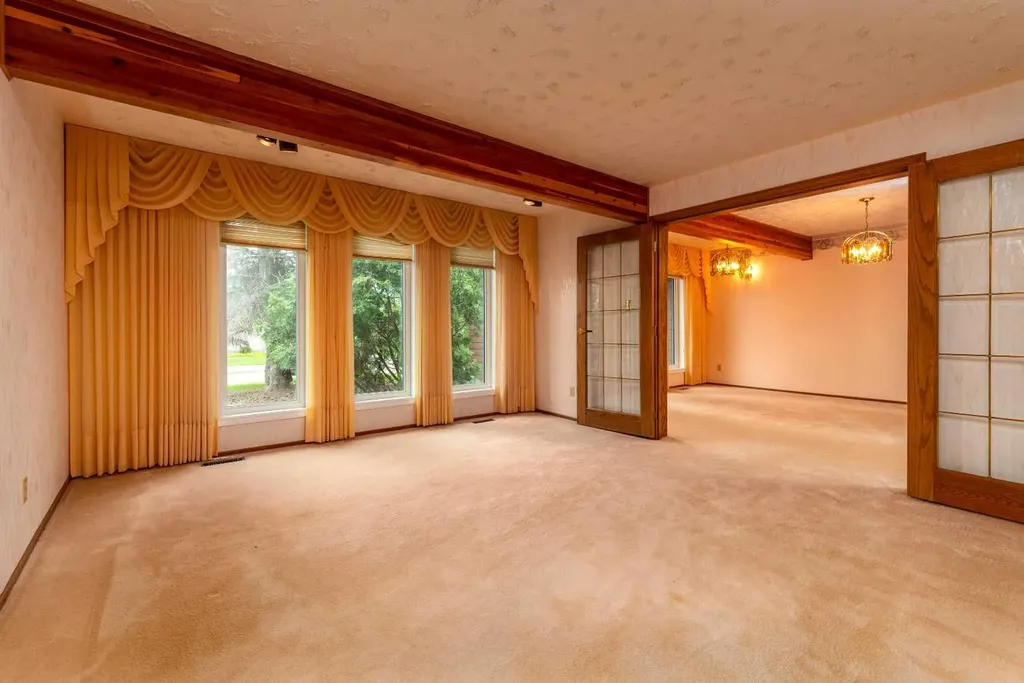 502 2 Street E Maidstone SK S0M 1M0