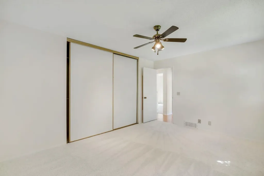 127 Falshire Way NE Calgary AB T3J 2C7