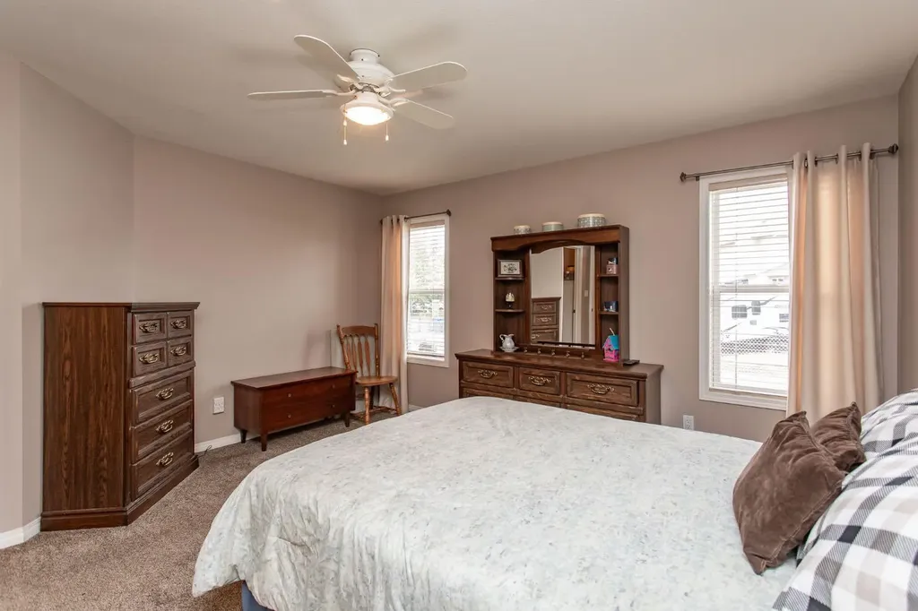 189 Lampard Crescent Red Deer AB T4R2W6