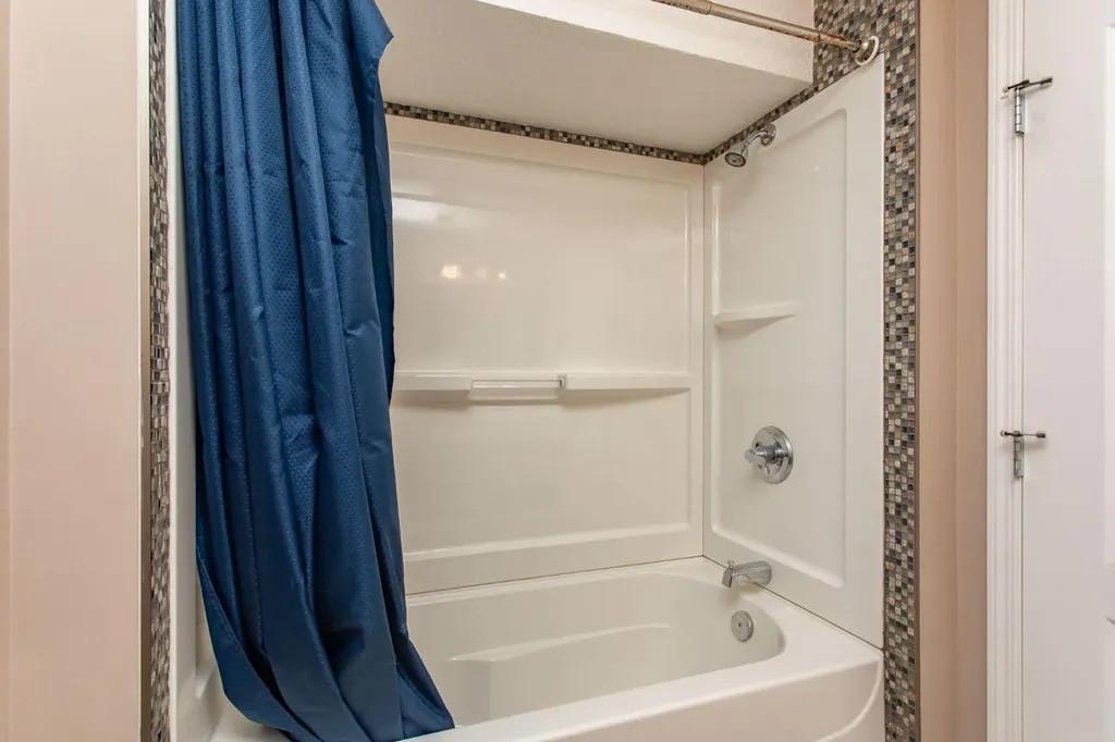 189 Lampard Crescent Red Deer AB T4R2W6