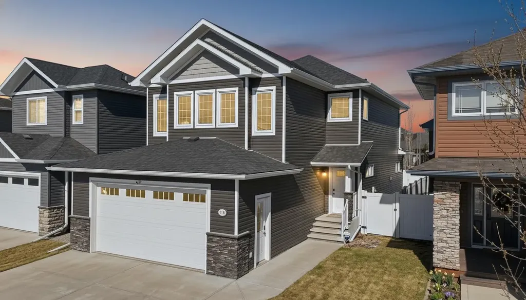 118 Viscount Drive Red Deer AB T4R 0M6
