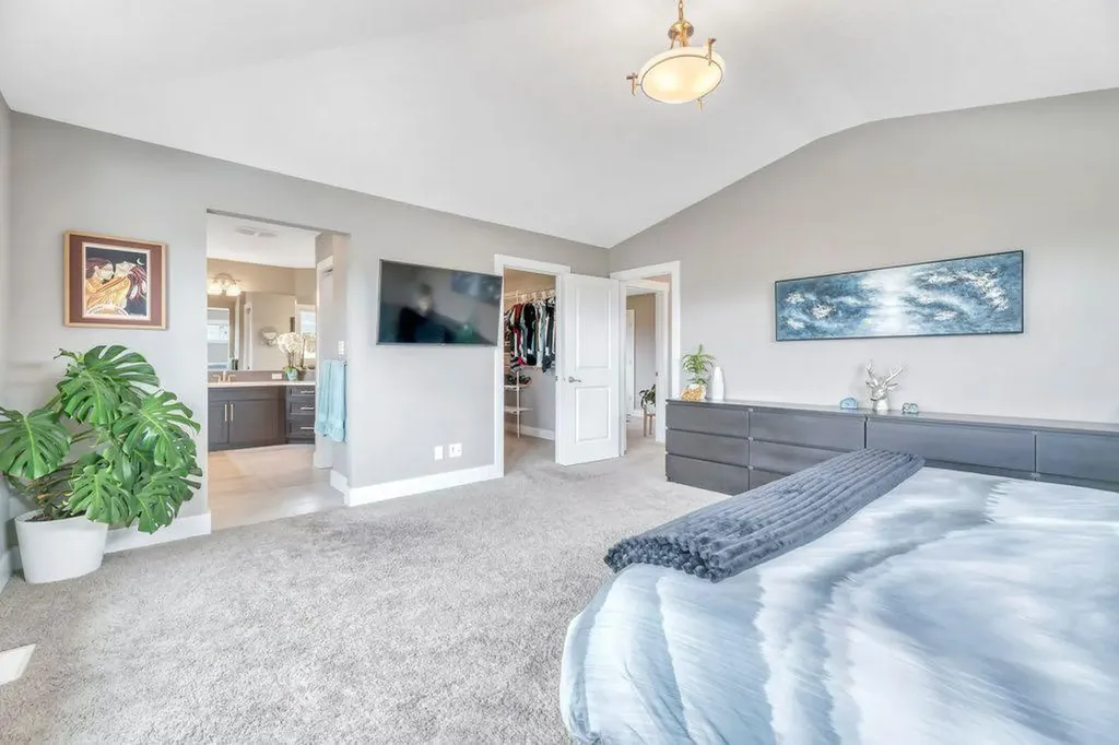 233 Sandpiper Boulevard Chestermere AB T1X 0V5