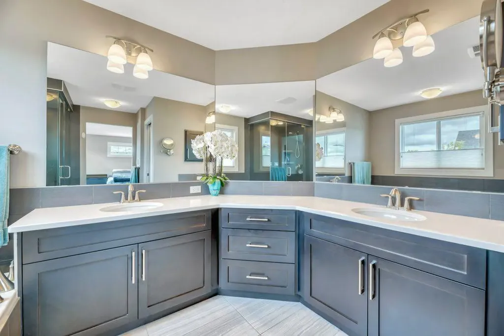 233 Sandpiper Boulevard Chestermere AB T1X 0V5
