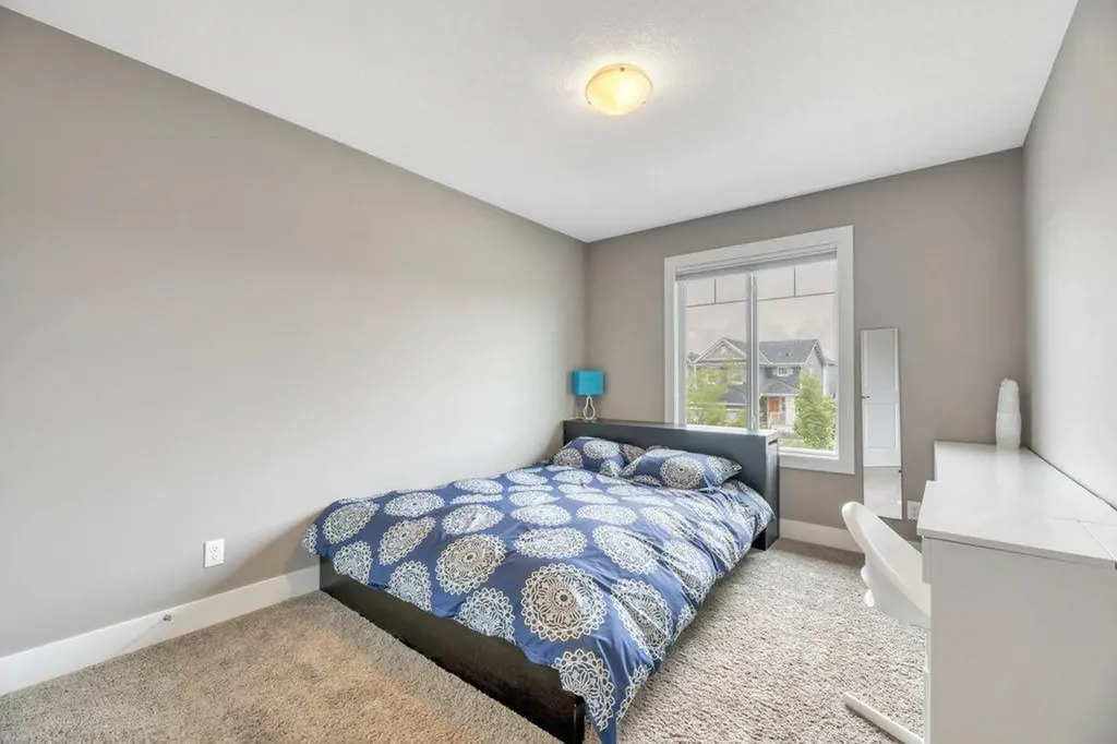 233 Sandpiper Boulevard Chestermere AB T1X 0V5
