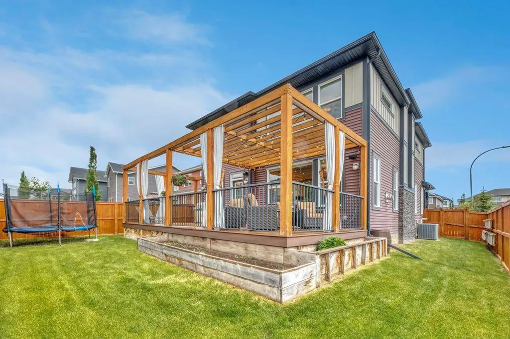 233 Sandpiper Boulevard Chestermere AB T1X 0V5