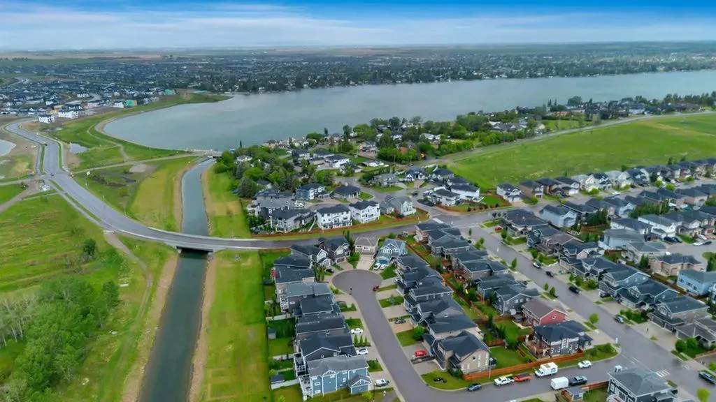 233 Sandpiper Boulevard Chestermere AB T1X 0V5