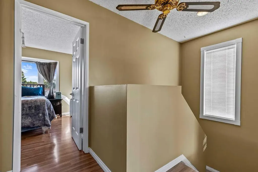 34 Elk Hill SE Airdrie AB T4B 1Y9
