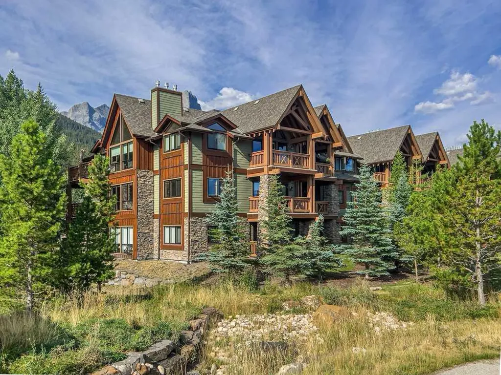 106 Stewart Creek Landing Canmore AB T1W 0G6
