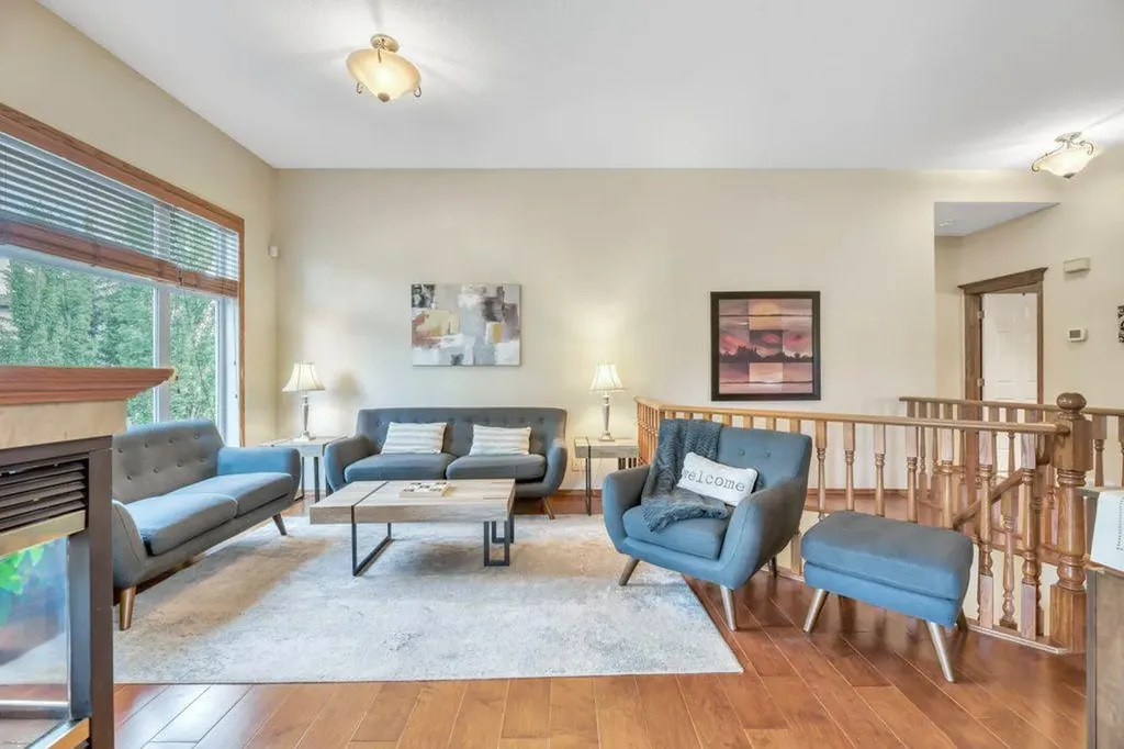 199 Lakeside Greens Court Chestermere AB T1X 1C7