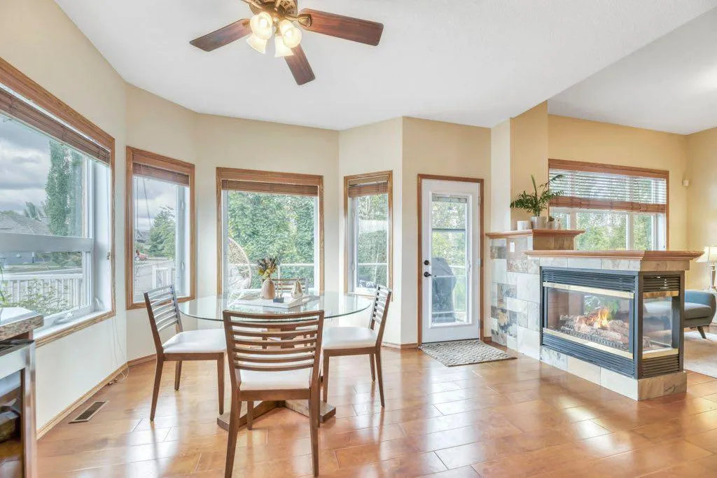 199 Lakeside Greens Court Chestermere AB T1X 1C7