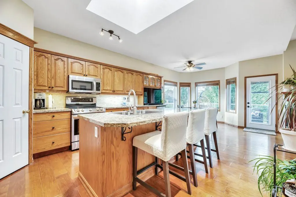 199 Lakeside Greens Court Chestermere AB T1X 1C7